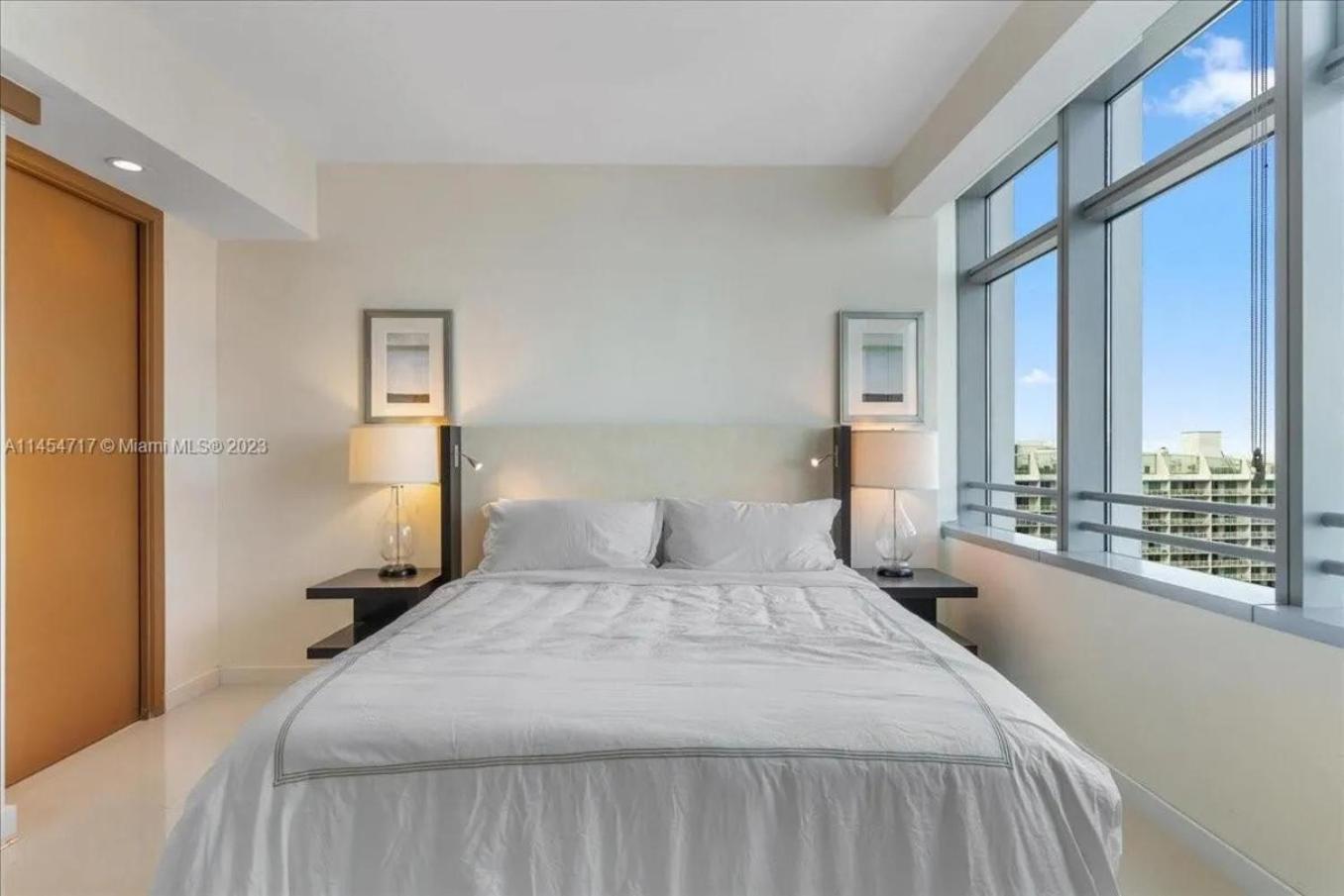 Urban Gateway Best Location In Brickell Prkg マイアミ エクステリア 写真