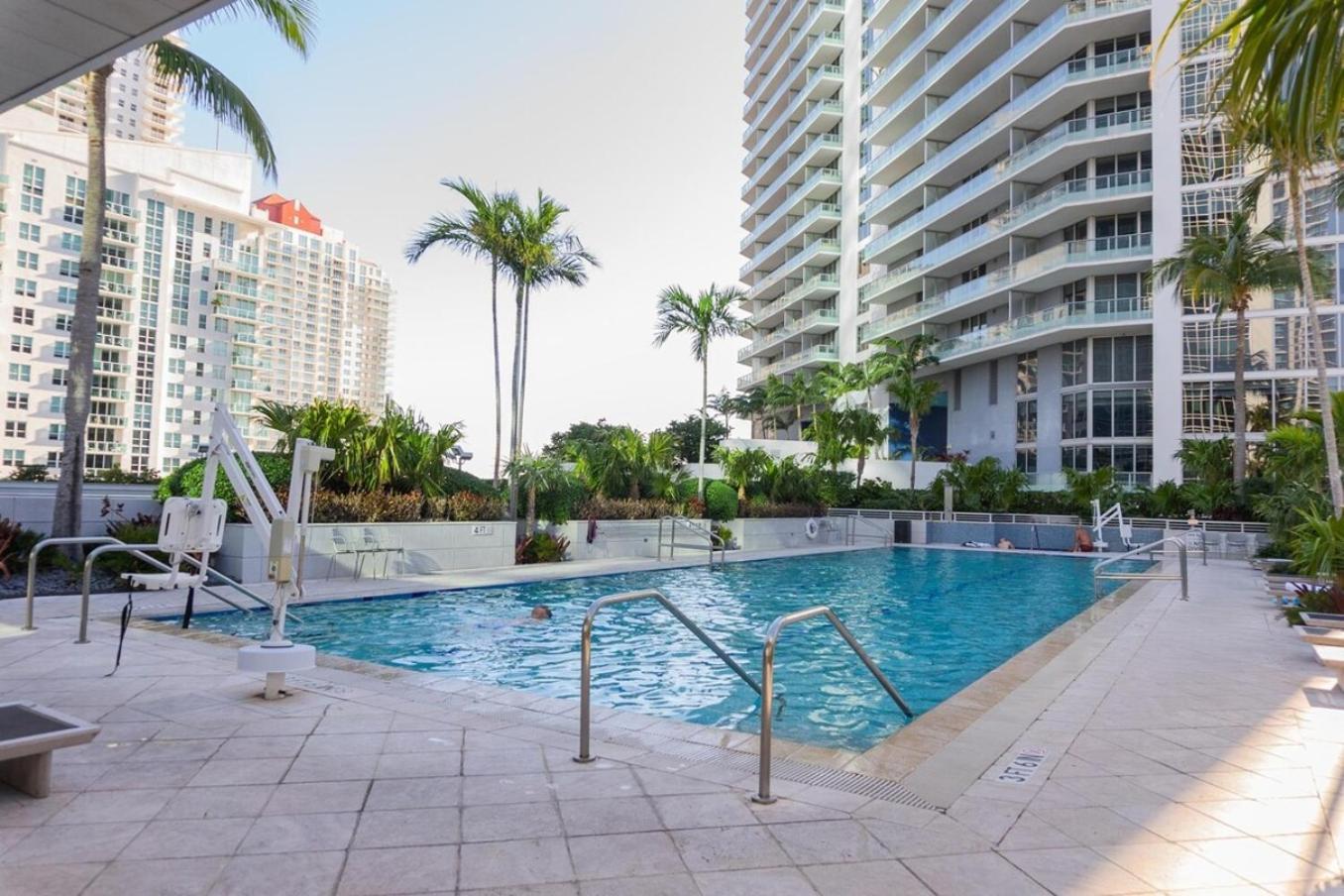 Urban Gateway Best Location In Brickell Prkg マイアミ エクステリア 写真